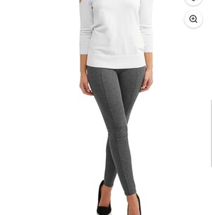 Time and Tru Charcoal Women's Leggings Sz. Small